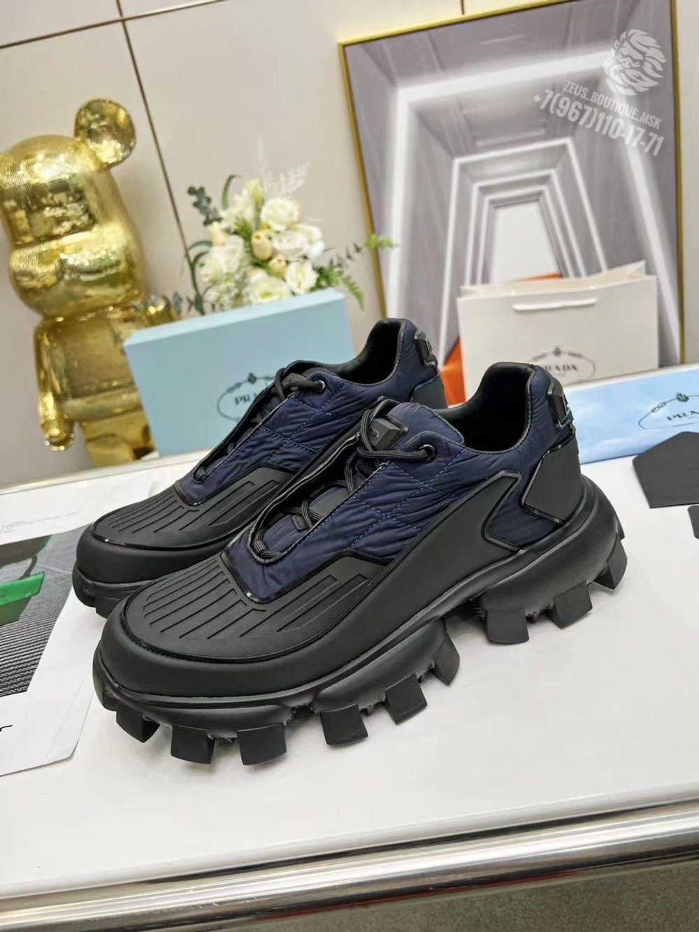 Кроссовки Prada