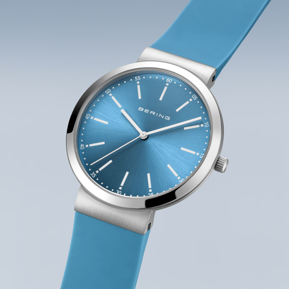Женские наручные часы Bering 10141-398