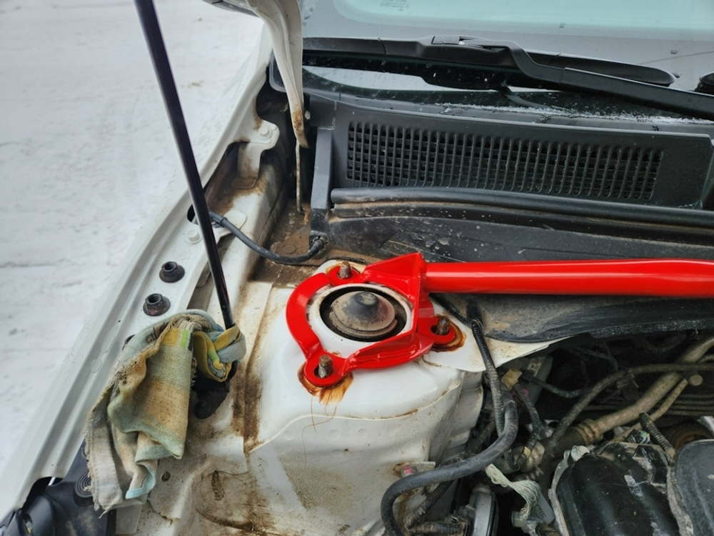 Распорка передних стоек Kia Cerato 4, Forte 3, K3 BD (ПОД ЗАКАЗ)