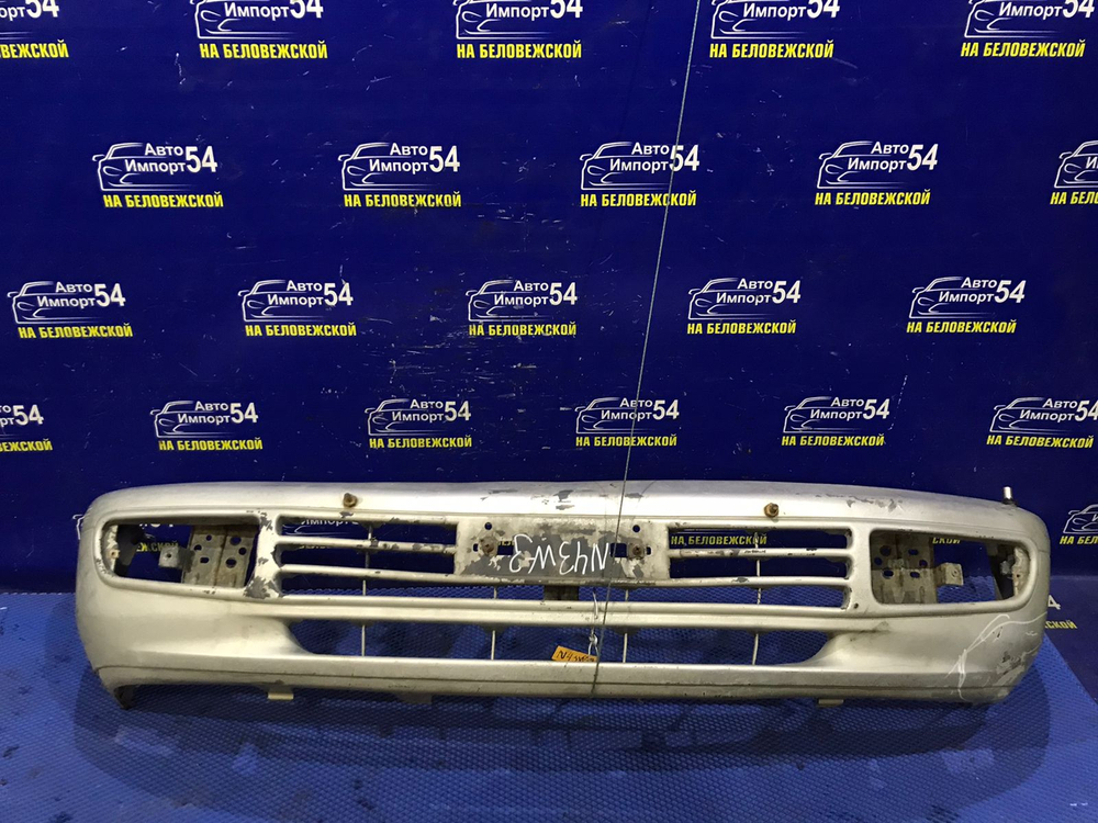 Бампер передний MITSUBISHI CHARIOT 1994