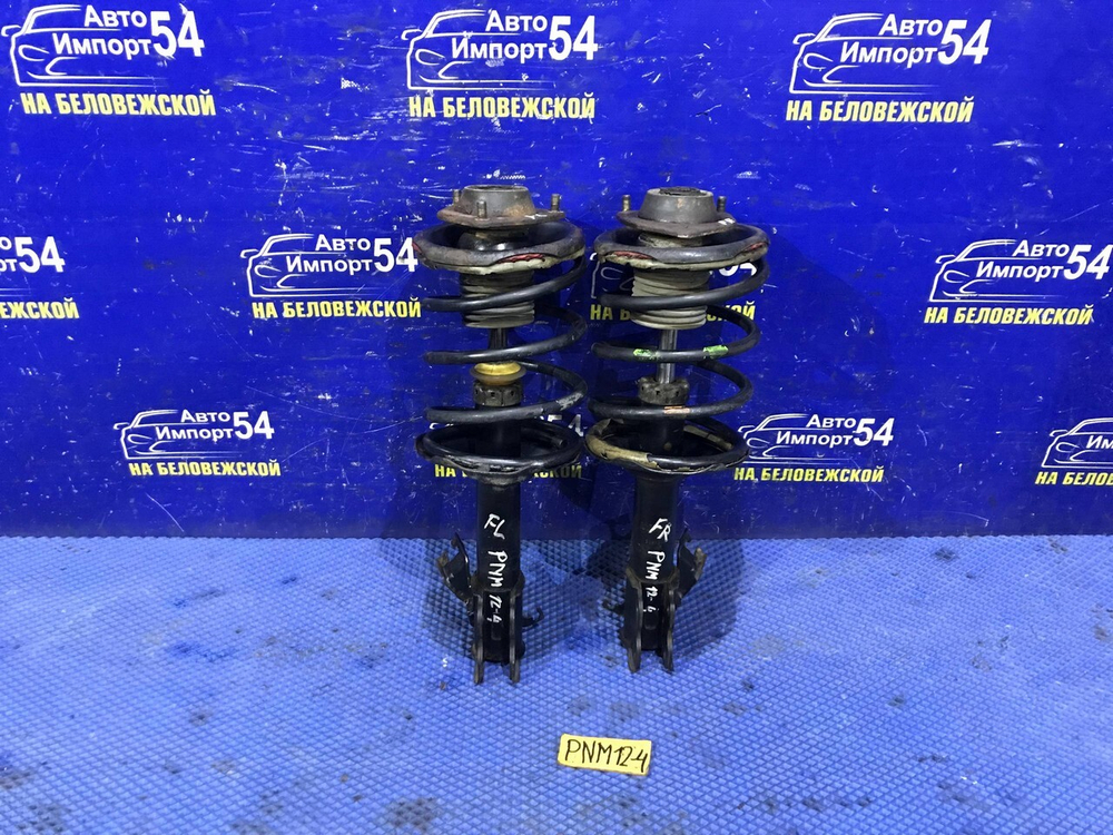 Стойка передняя левая NISSAN LIBERTY 1998