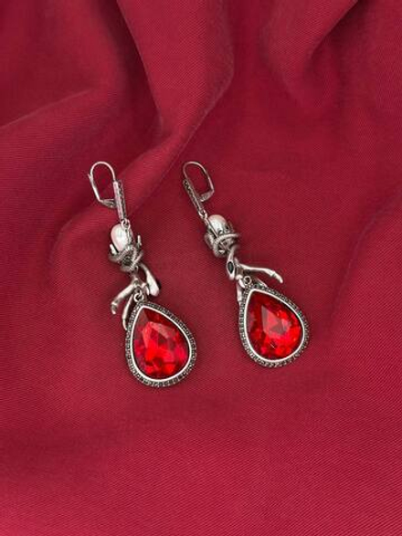 Серьги Alexander McQueen