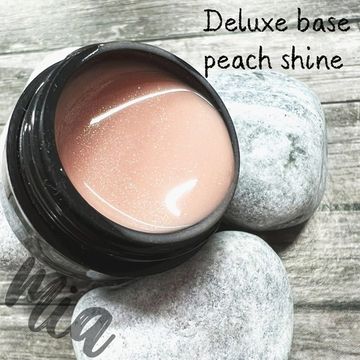 База камуфлирующая Delux peach shine Mia 15 мл