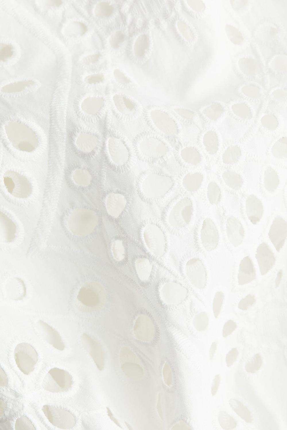 Платье broderie anglaise с длинными рукавами