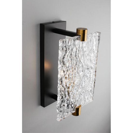 Светильник настенный (Бра) OML-99701-01