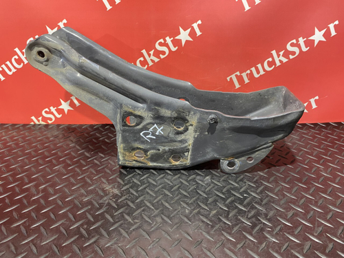 Кронштейн замка кабины левый 2018г.