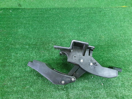 Кронштейн подножки Range Rover Vogue 4 L405 12-22