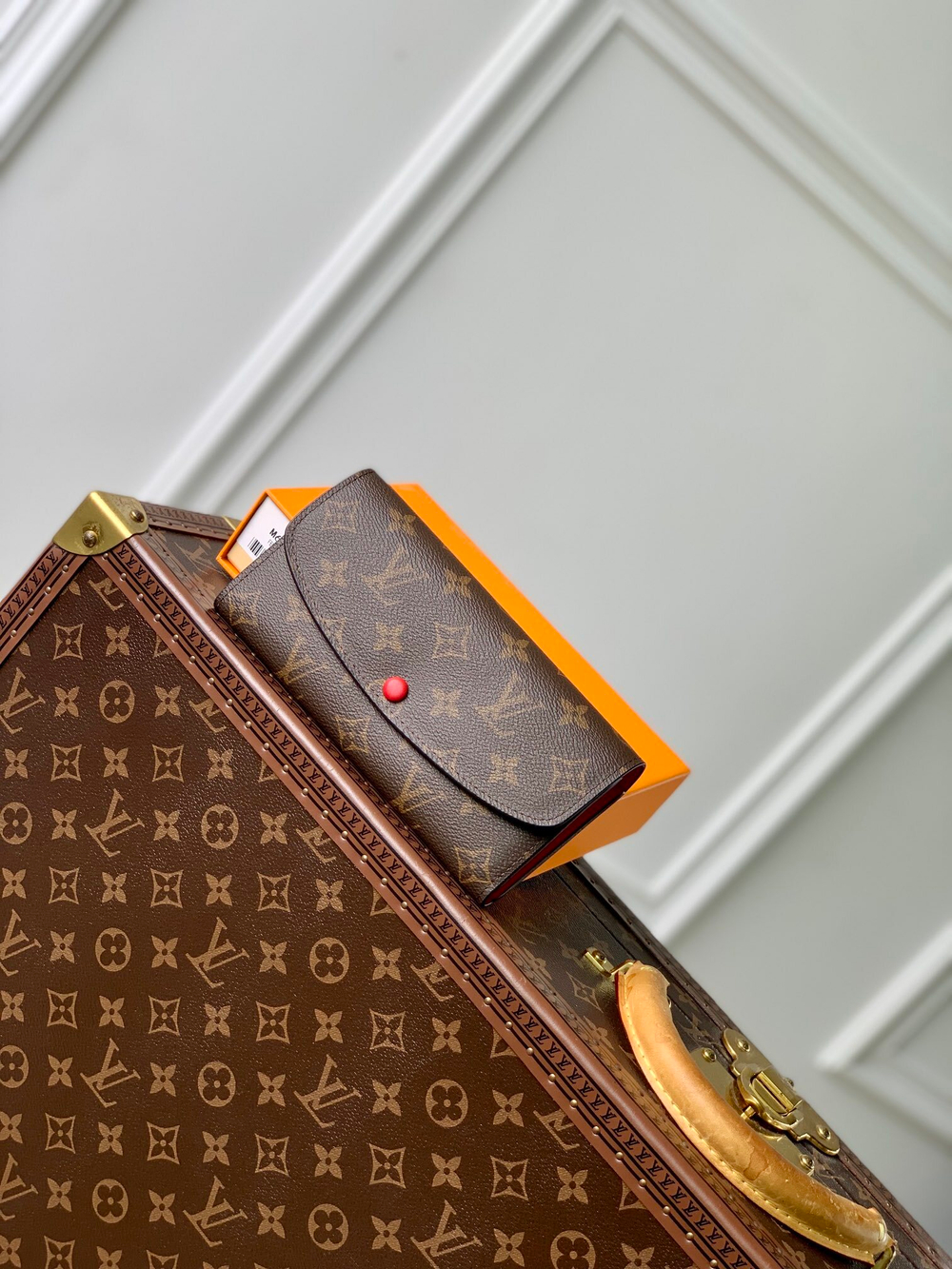 Louis Vuitton Emilie Wallet