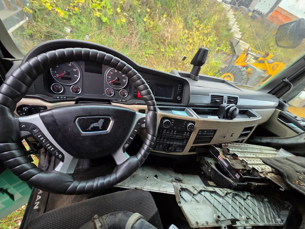 MAN TGX 4x2 Седельный тягач 18.500 4Х2 BLS (Дизельный, 12,4 л, 500 л.с., АТ)