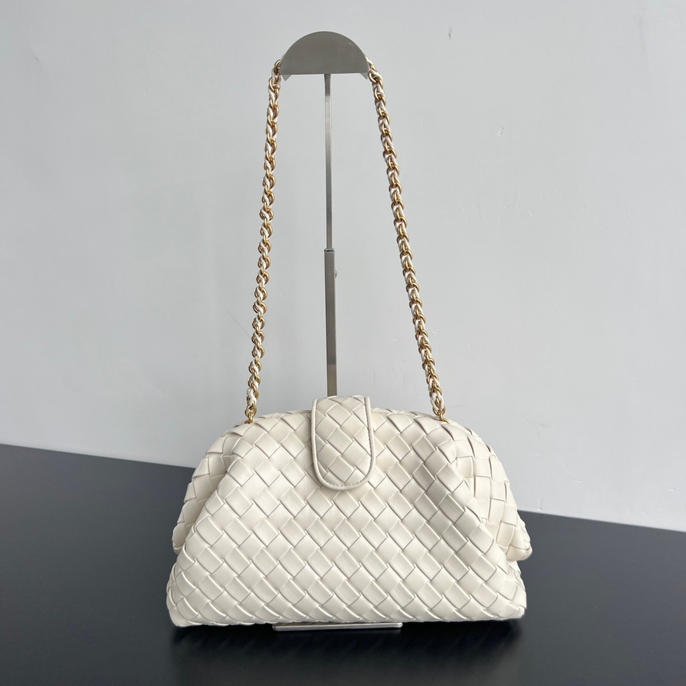 Bottega Veneta Teen Lauren 1980 With Chain 31 cm