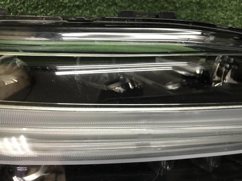 Фара правая Volvo XC90 2 (2014-2019) LED