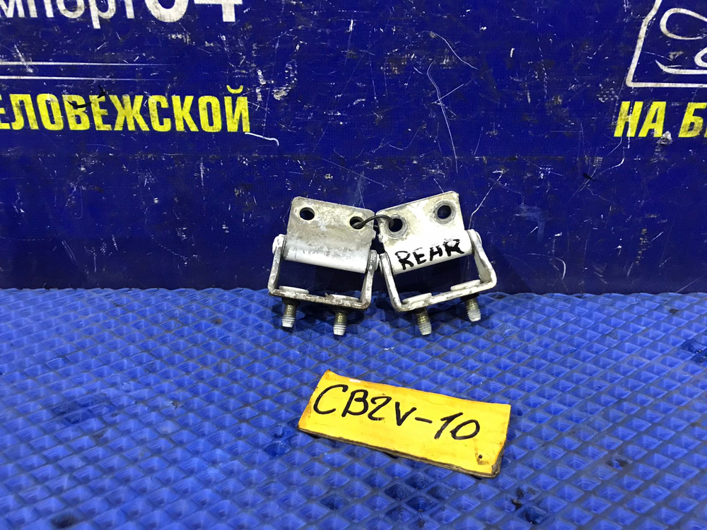 Петля багажника MITSUBISHI LIBERO 1999