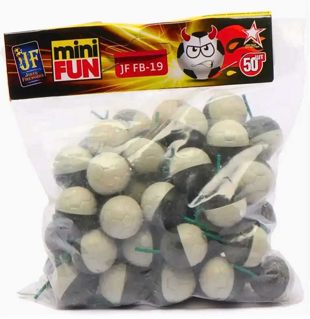 Петарды JF FB-19 Mini Fun в виде футбольных мячиков, пачка 50 штук от Joker Fireworks.
