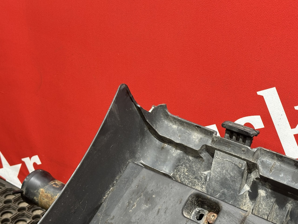 Крыло заднее левое задняя часть в сборе