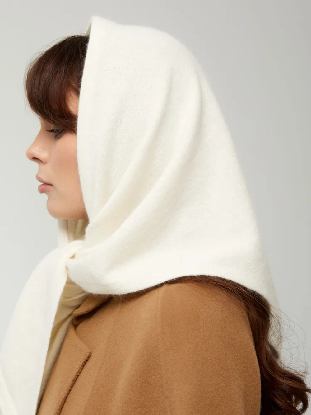 Оренбургский платок-косынка К820-02 экрю