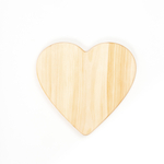 Деревянная менажница из кедра с эпоксидной смолой "Сердце"