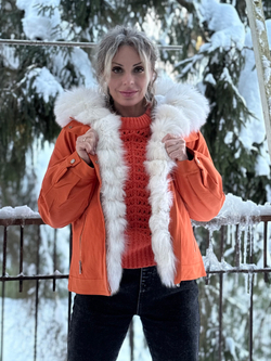 Куртка / натуральный мех песец / стежка натуральный кролик