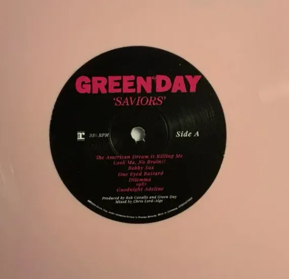 Green Day – Saviors - Light Rose - LP