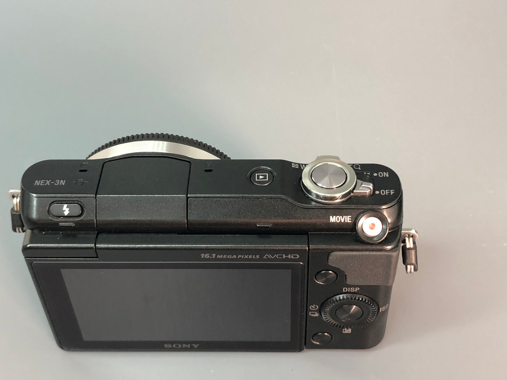 Sony NEX-3N Body Дефект экрана