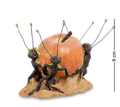 Фигурка "Муравьи с яблоком - "Пир, пир, пир!" (Everyday)