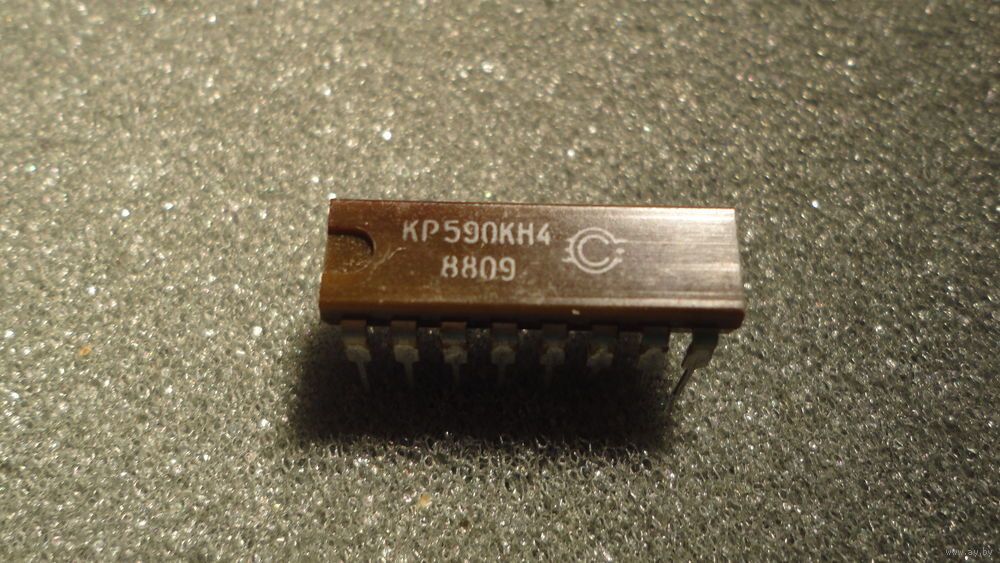 КР590КН4