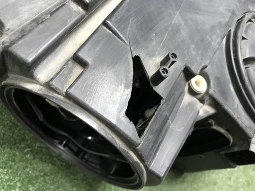Битая Фара левая BMW X5 F15 X6 F16 (13-18) ксенон