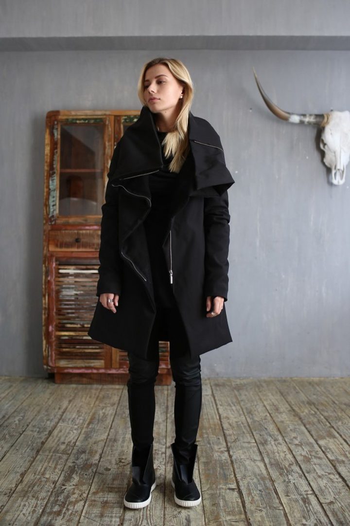 Пуховик "Wrap Black"