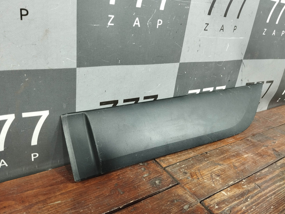 Накладка двери задней левой Hyundai ix35 (LM) 10-15 Б/У Оригинал 877332S000