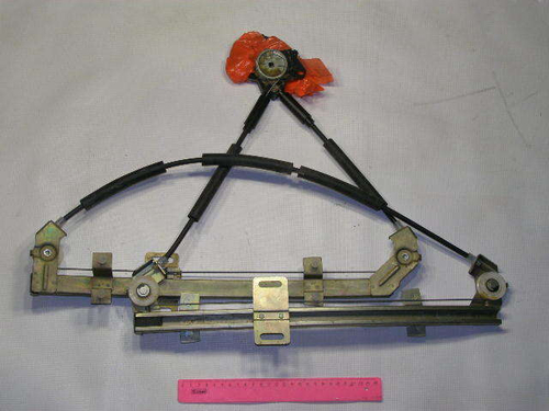 Стеклоподъем. электр. /1118, 2190/ перед. правый (Киров)