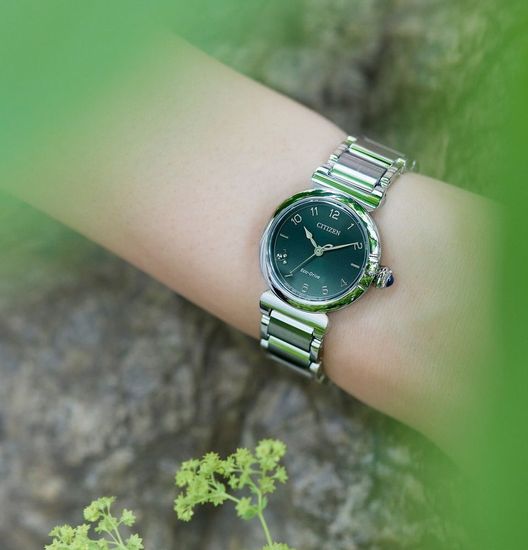 Наручные часы Citizen EM1130-83X