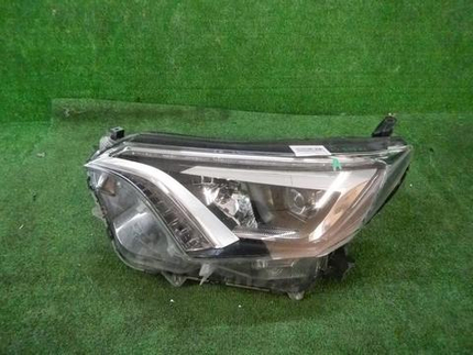 Фара левая Toyota Rav 4 CA40 (2015-2019) LED