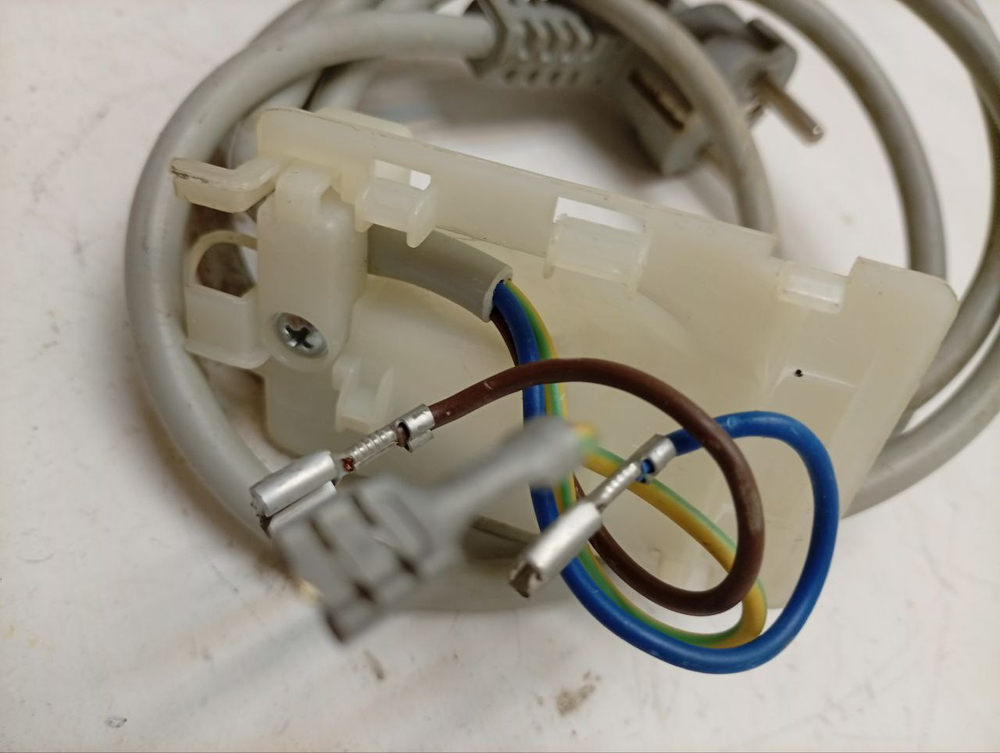 ESL4120 ктп1 Сетевой шнур для стиральной машины Electrolux б/у