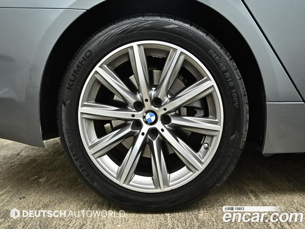 BMW 5 Series (G30) 530e Luxury (12.2019)