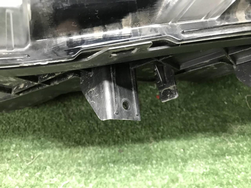 Битая Фара правая Geely Emgrand 2 (2021-н.в.) LED