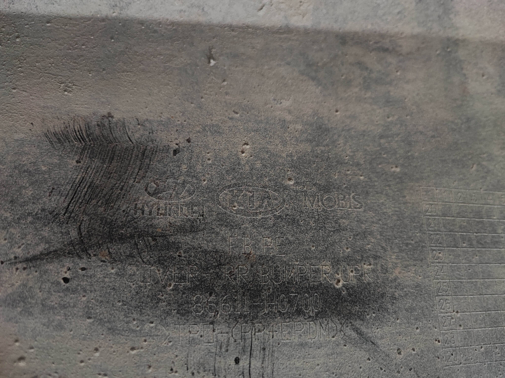 Бампер задний Kia Rio 4 (FB) 20-нв Б/У Оригинал 86611H0700