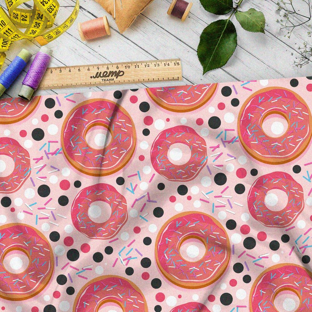 Ткань кулирная гладь свежие клубничные пончики с посыпкой