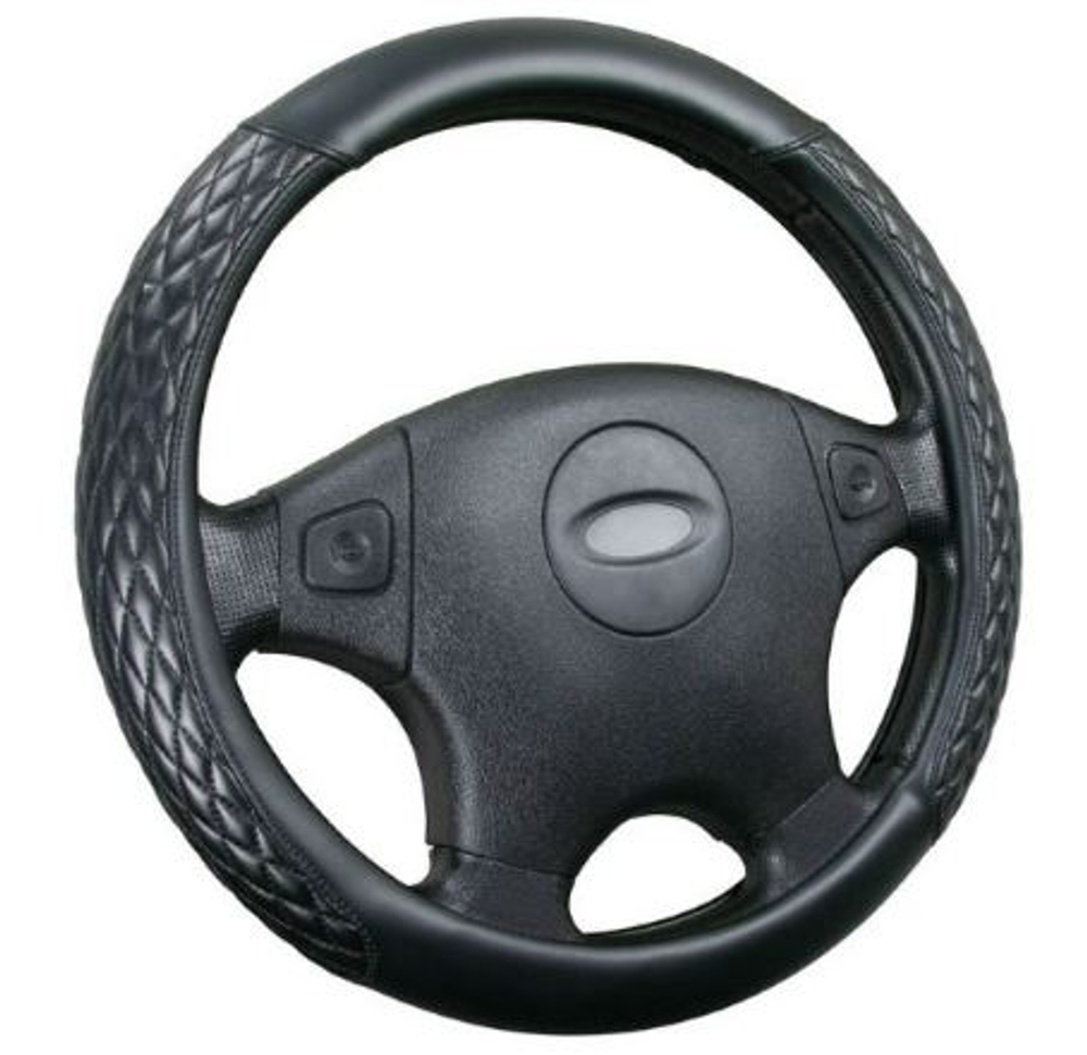 Оплетка на руль круглая CarFashion -М- «ROMB» 35060 - Экокожа - черный/красный