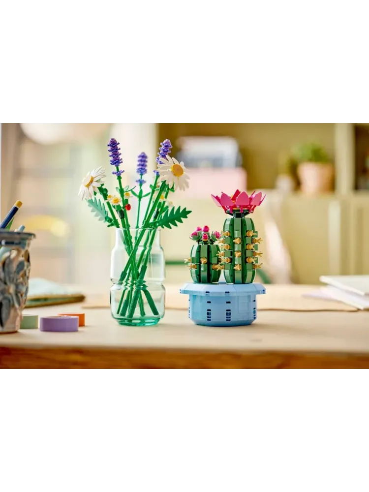 Конструктор Botanical Collection 11509 Цветущий Кактус