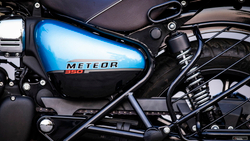Royal Enfield Meteor 350 Supernova Blue