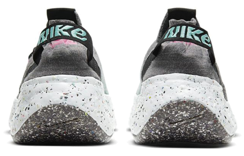 Кроссовки Nike Space Hippie 04