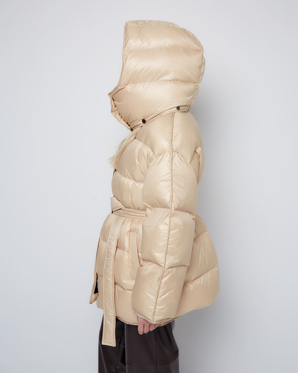 Пуховик со съемным капюшоном из нейлона Монклер бежевый