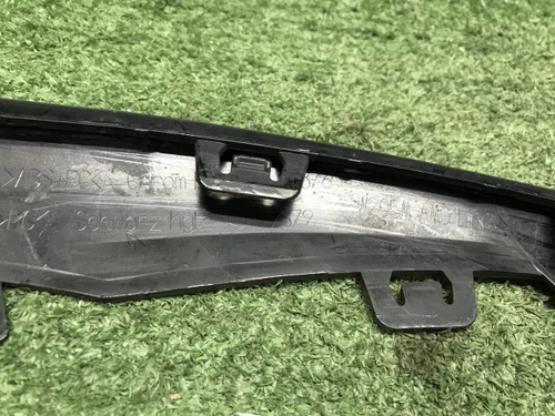 Накладка перед. бампера Mercedes C w205 18-23 AMG