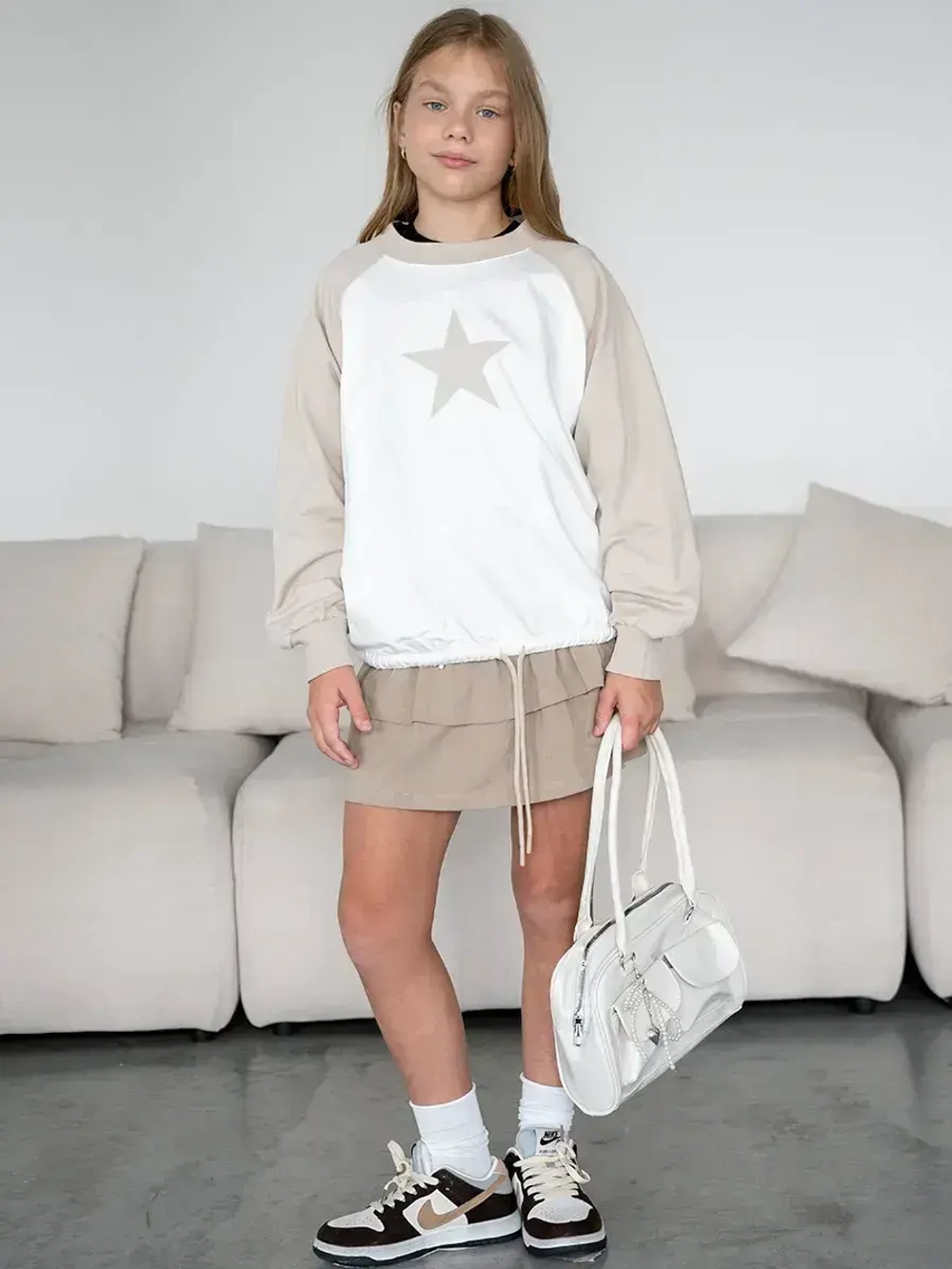 Свитшот для девочки осенний с завязками