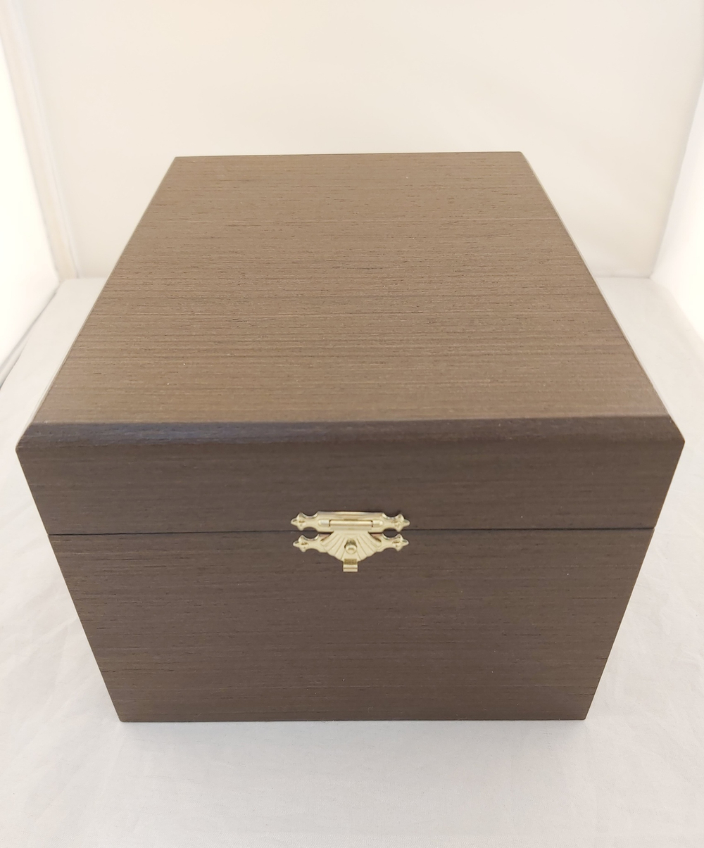 Футляр подарочный из шпона (дерево) для сувенирных изделий