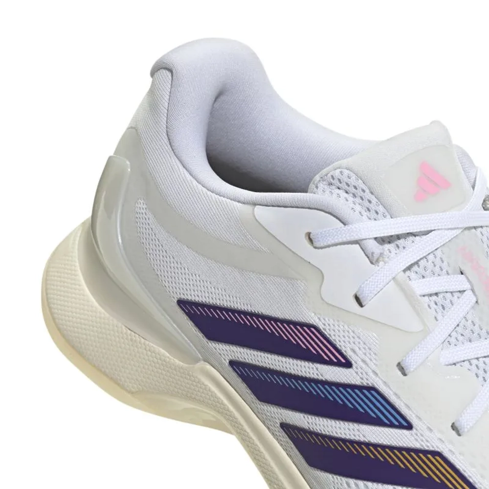 Женские Кроссовки теннисные Adidas Avacourt 3 - footwear white/core purple/off white