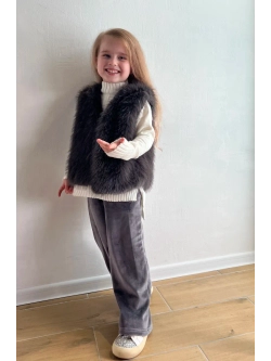 Жилет из искусственного меха