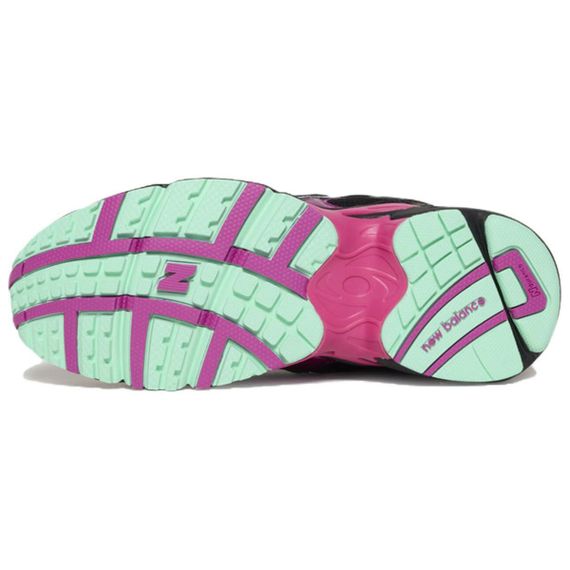 New Balance NB 725 Беговые кроссовки Низкие Черные Унисекс