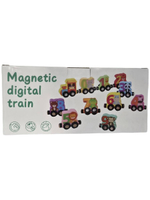 Деревянный магнитный паровозик с цифрами