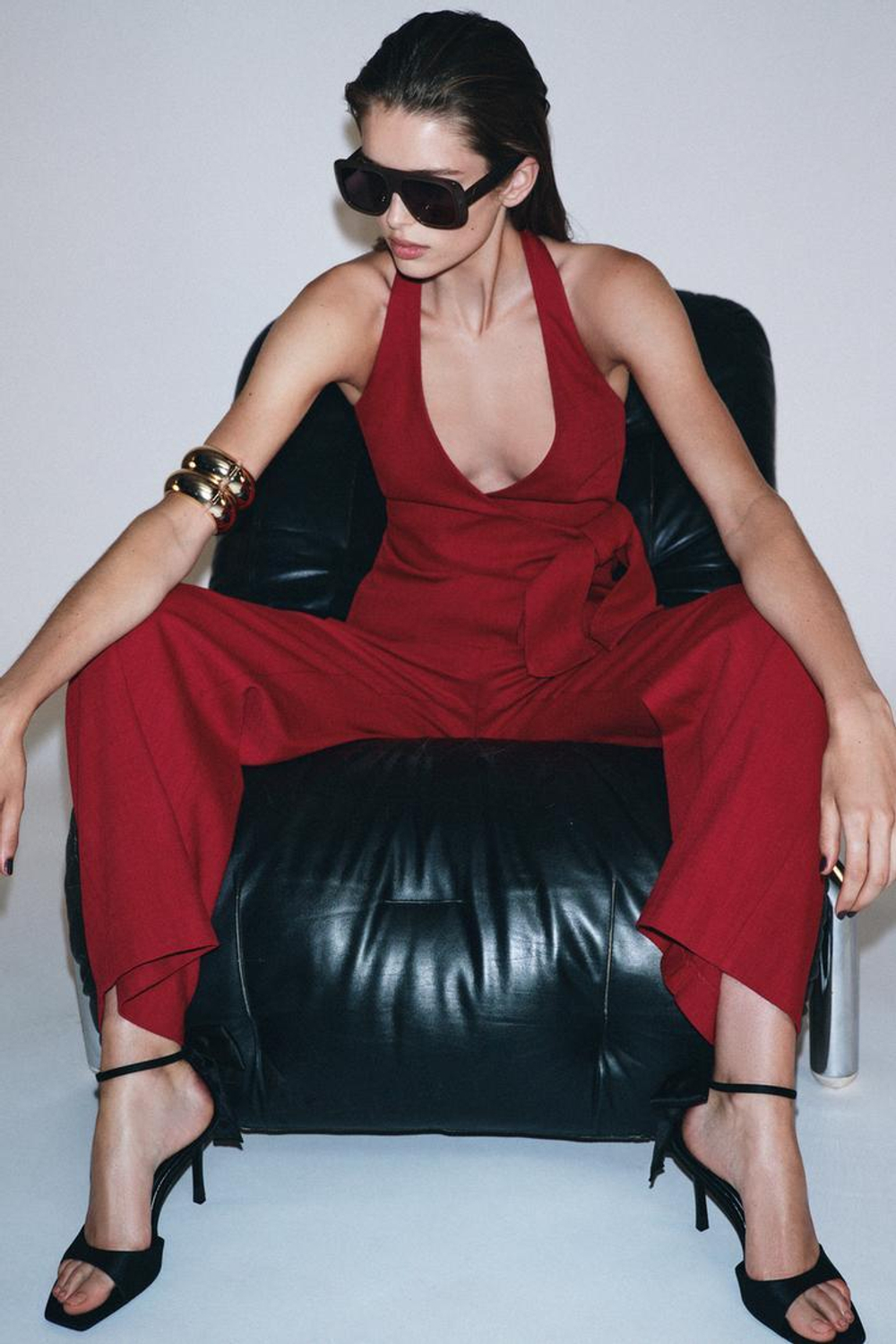 ZARA ЖИЛЕТ ХАЛТЕР С ЗАВЯЗКОЙ, ВИШНЕВЫЙ