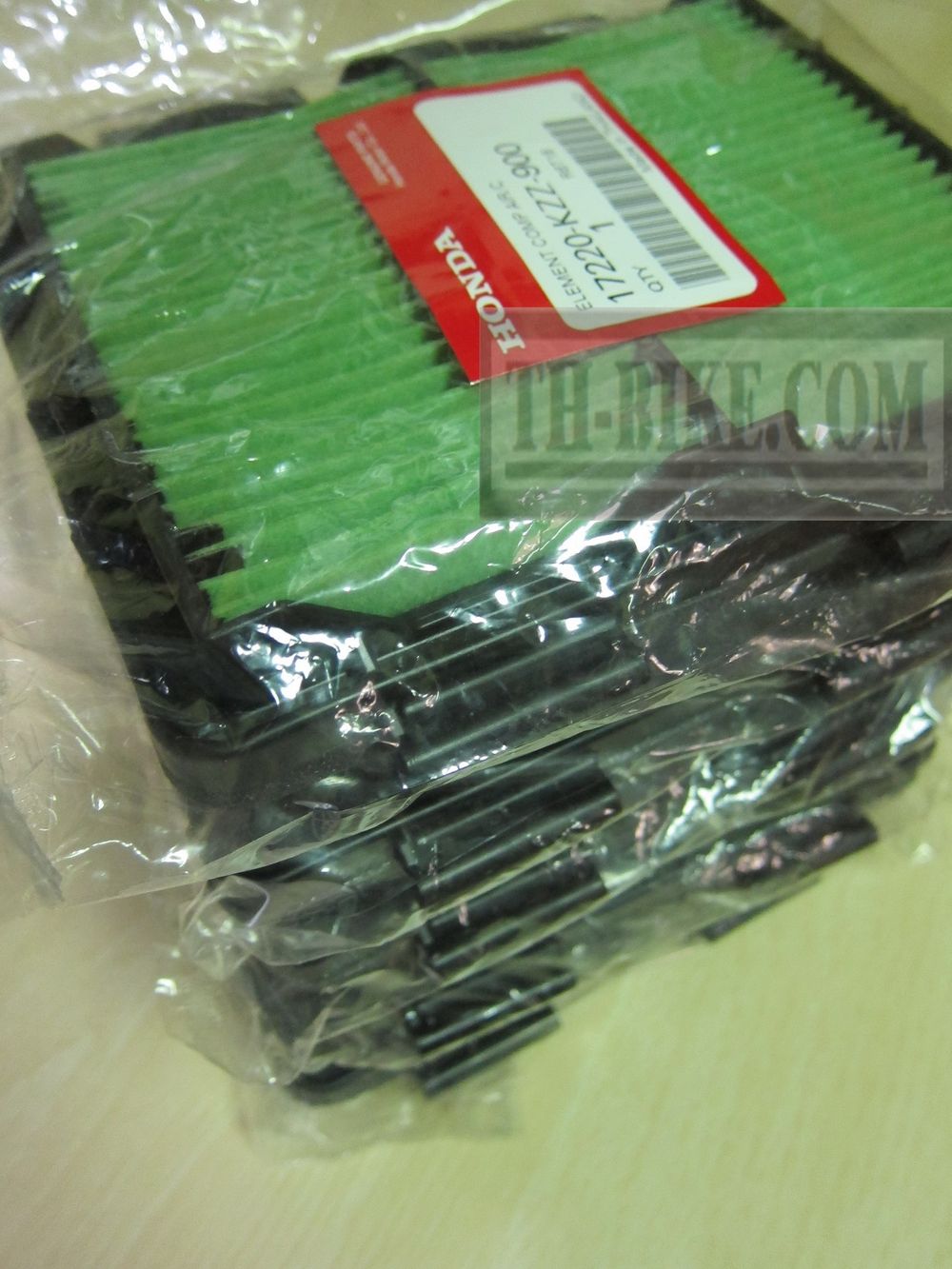 17220-KZZ-900, 17220-KZZ-J00. ELEMENT COMP., AIR CLEANER. Honda CRF250L/M/Rally, CMX300-500 REBEL